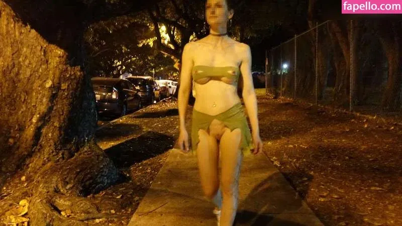 MiaExhib / https: / mia_exhib Onlyfans Photo Gallery 