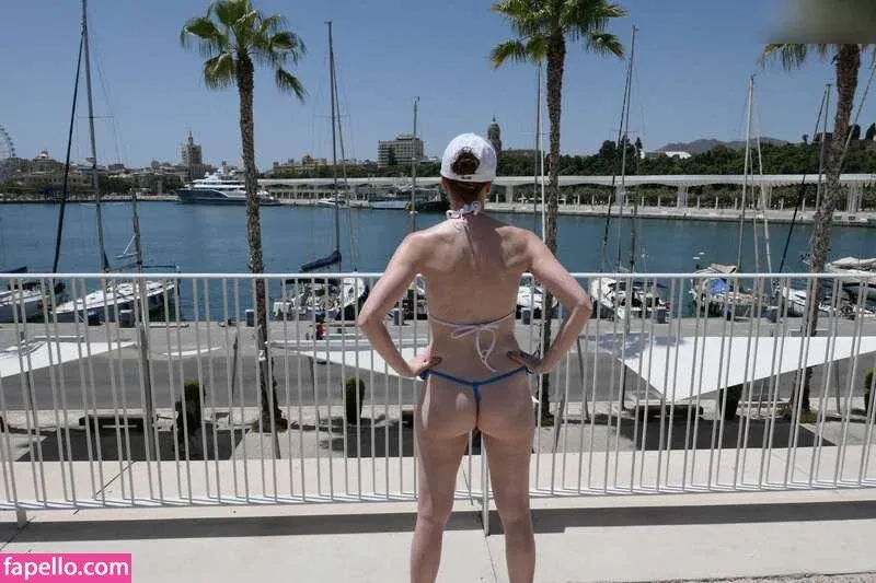 MiaExhib / https: / mia_exhib Onlyfans Photo Gallery 