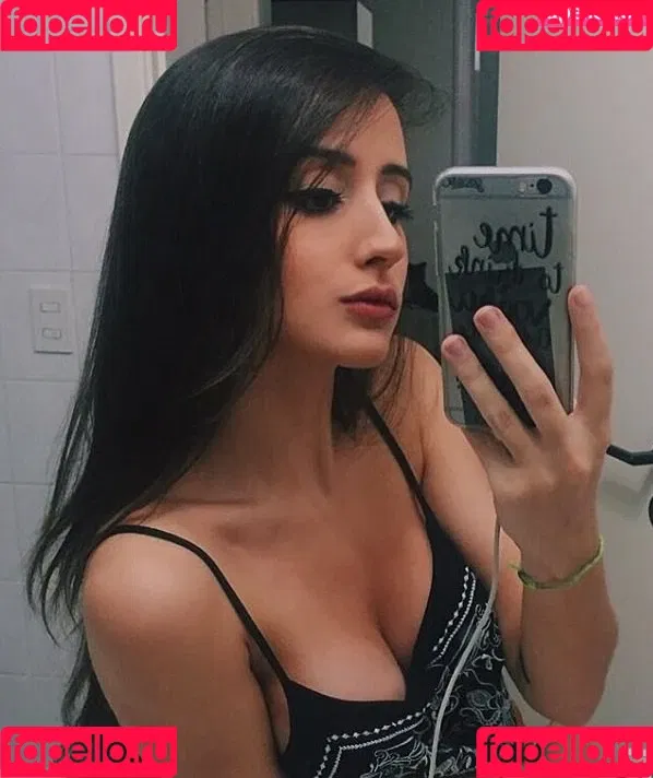 Mariana Nolasco / Mariananolasco Onlyfans Photo Gallery 