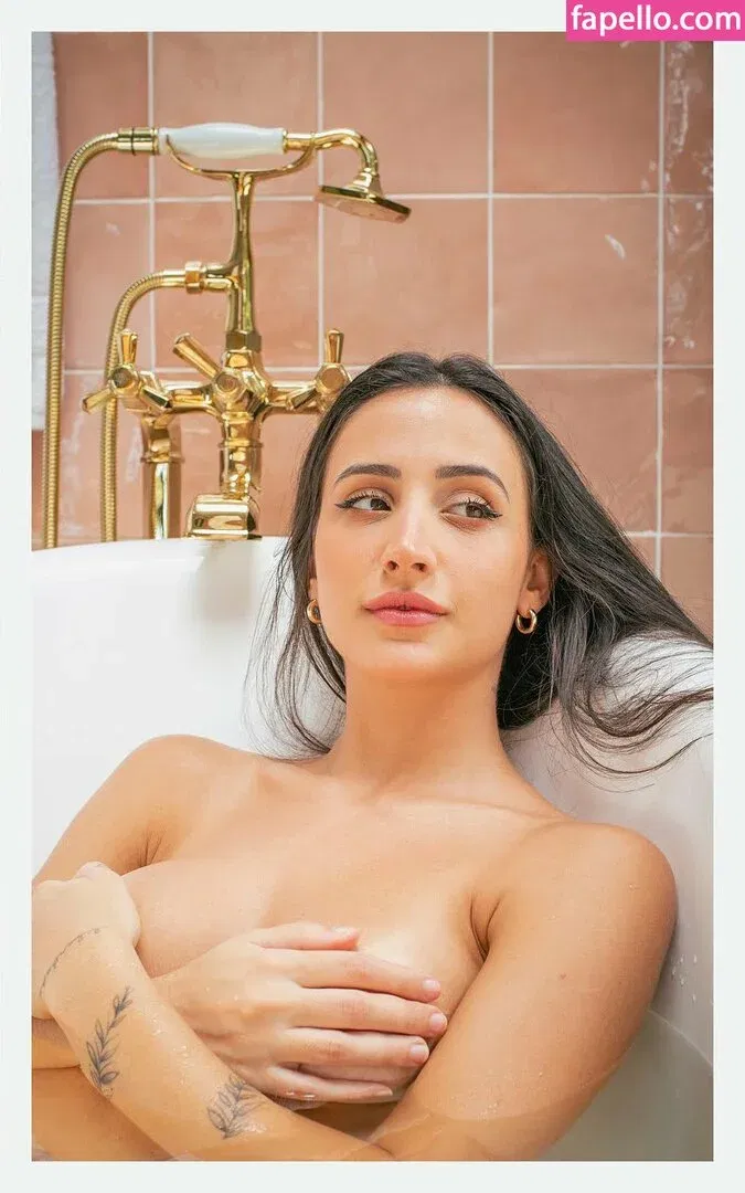 Mariana Nolasco / Mariananolasco Onlyfans Photo Gallery 