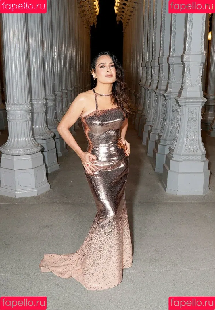 Salma Hayek / salmahayek Onlyfans Photo Gallery 