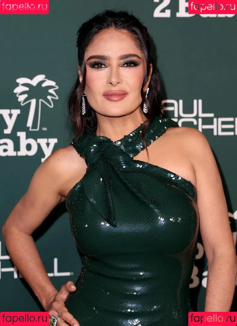 Salma Hayek / salmahayek Onlyfans Photo Gallery 
