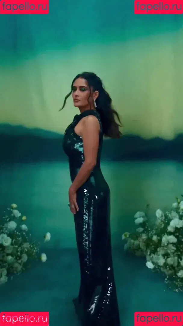 Salma Hayek / salmahayek Onlyfans Photo Gallery 