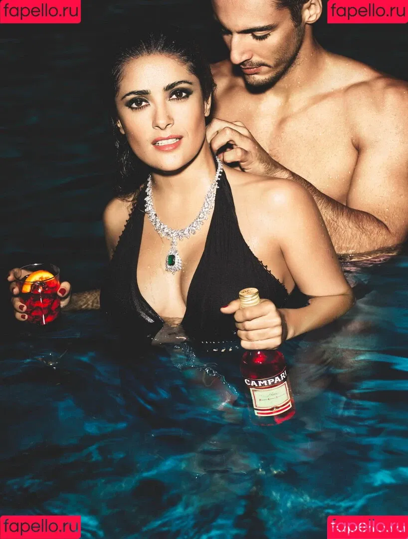 Salma Hayek / salmahayek Onlyfans Photo Gallery 