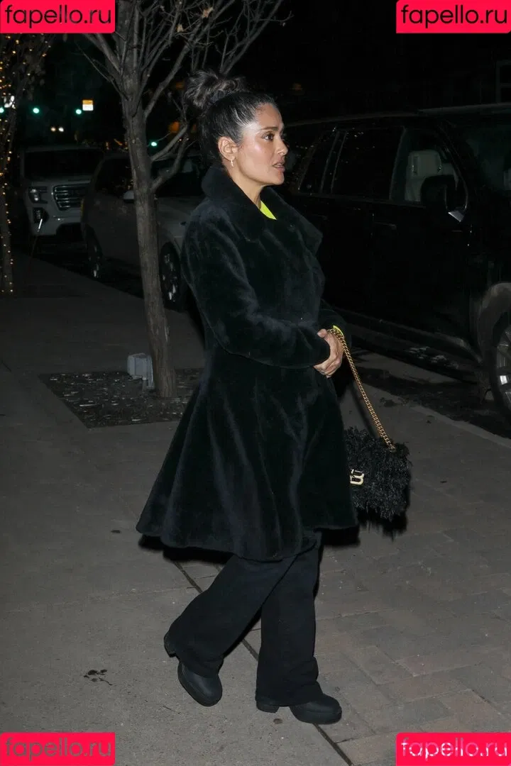 Salma Hayek / salmahayek Onlyfans Photo Gallery 