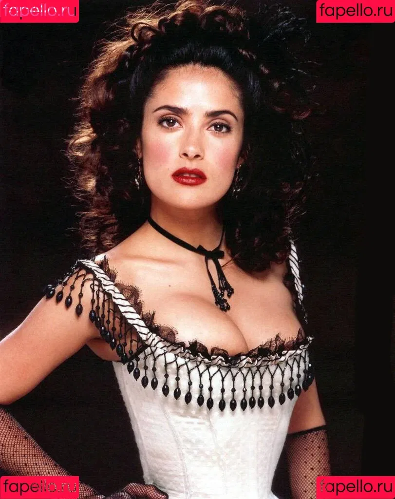 Salma Hayek / salmahayek Onlyfans Photo Gallery 