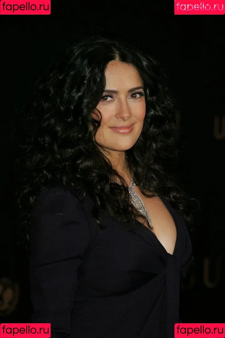 Salma Hayek / salmahayek Onlyfans Photo Gallery 