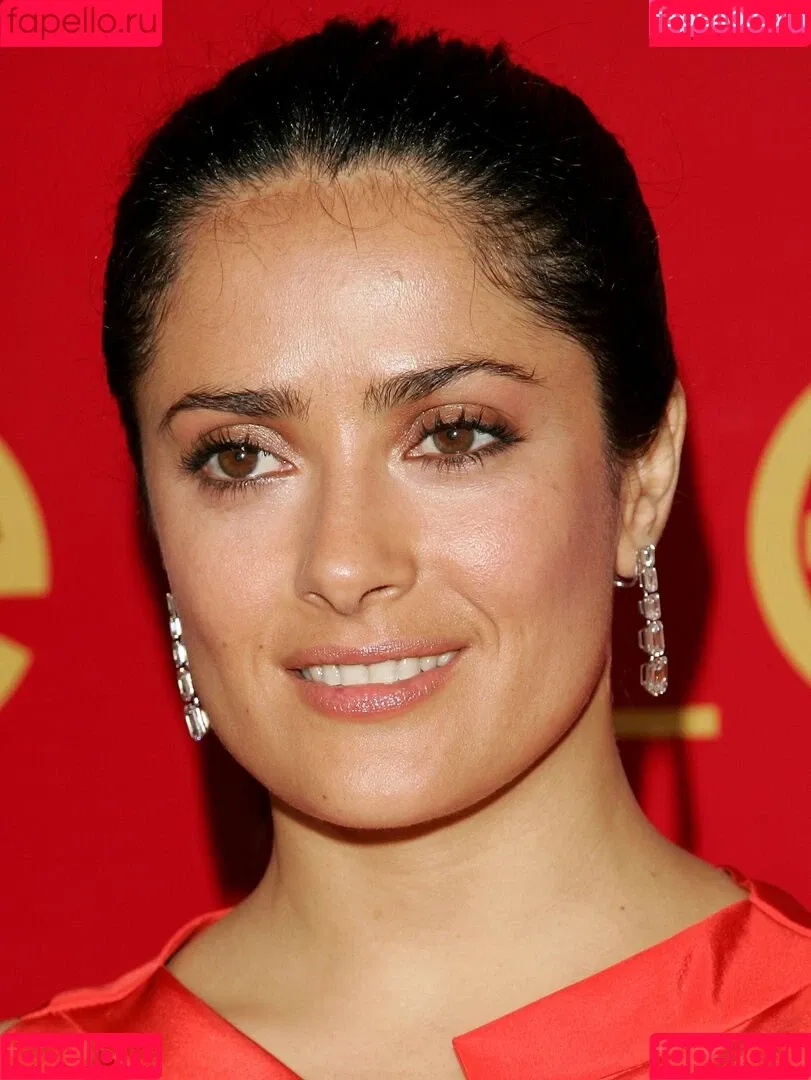 Salma Hayek / salmahayek Onlyfans Photo Gallery 