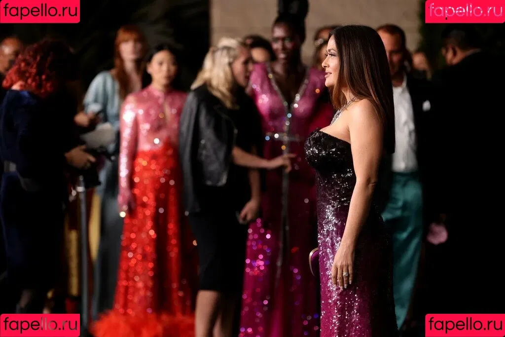 Salma Hayek / salmahayek Onlyfans Photo Gallery 