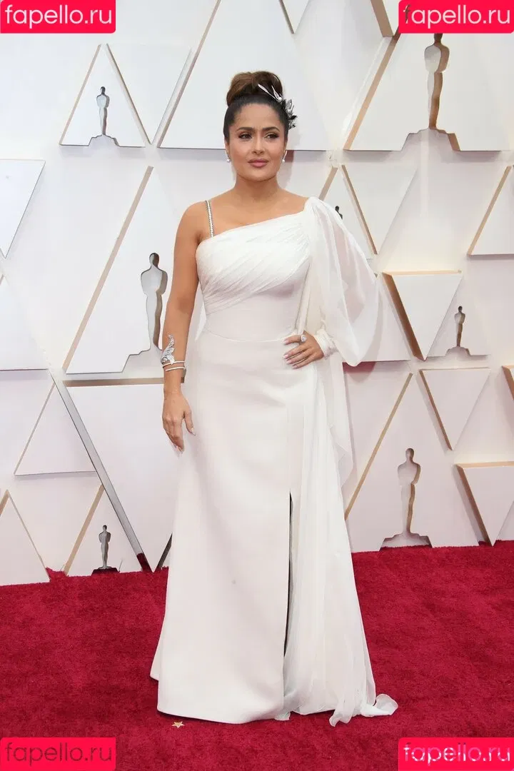 Salma Hayek / salmahayek Onlyfans Photo Gallery 