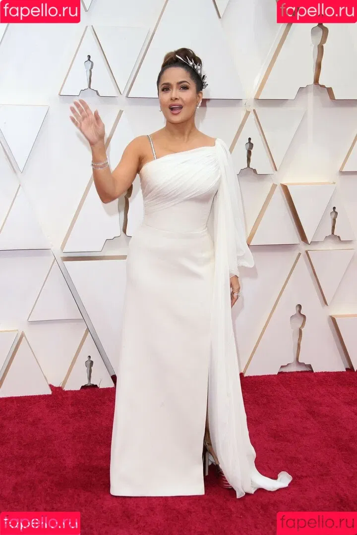 Salma Hayek / salmahayek Onlyfans Photo Gallery 