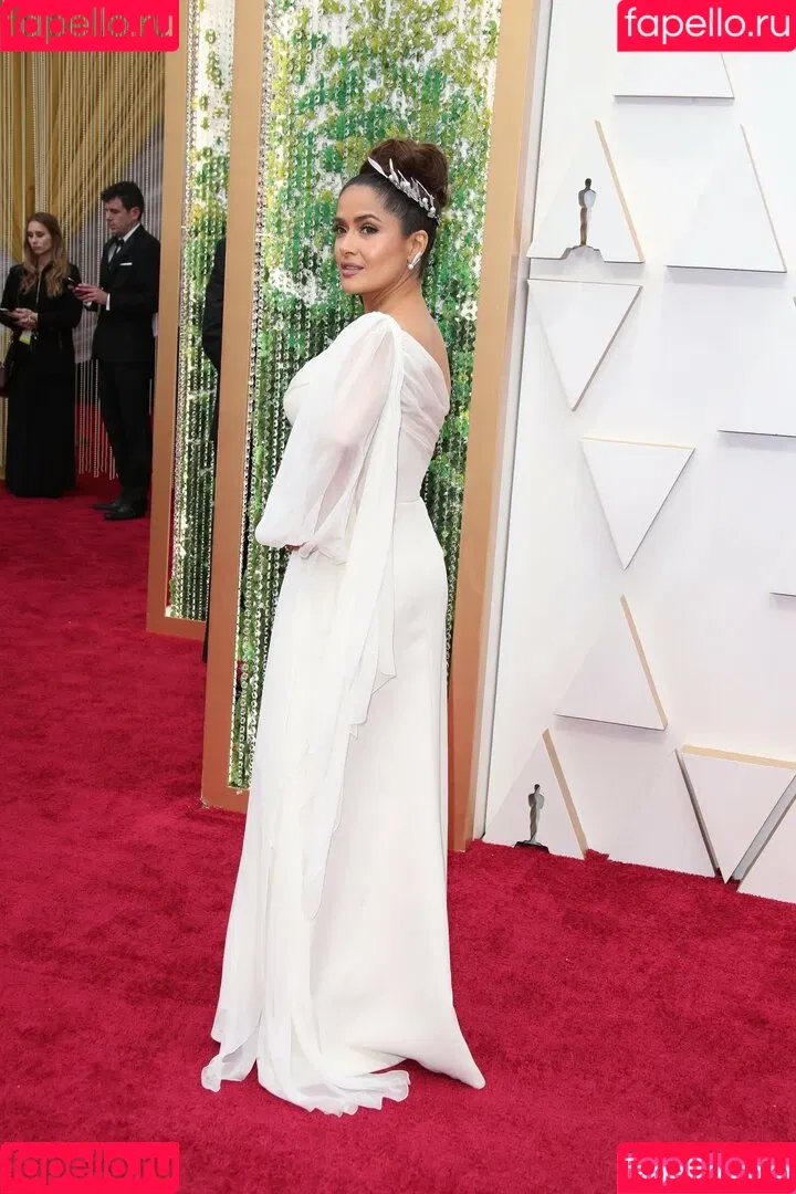 Salma Hayek / salmahayek Onlyfans Photo Gallery 