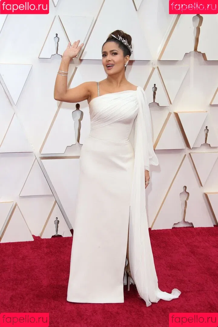 Salma Hayek / salmahayek Onlyfans Photo Gallery 