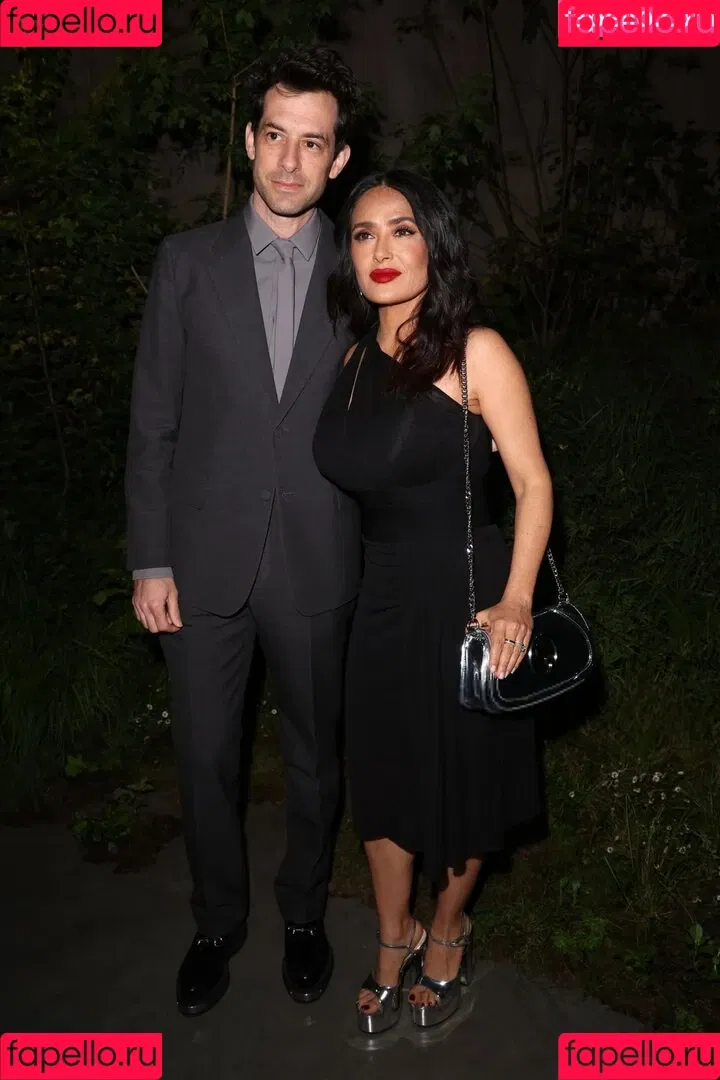 Salma Hayek / salmahayek Onlyfans Photo Gallery 