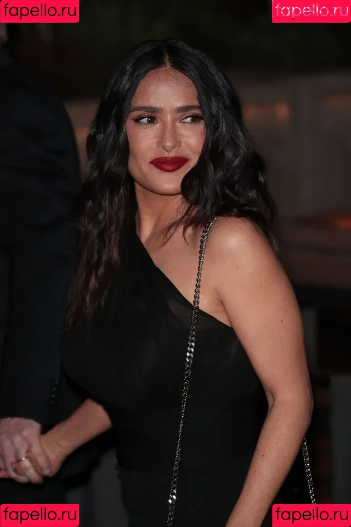 Salma Hayek / salmahayek Onlyfans Photo Gallery 