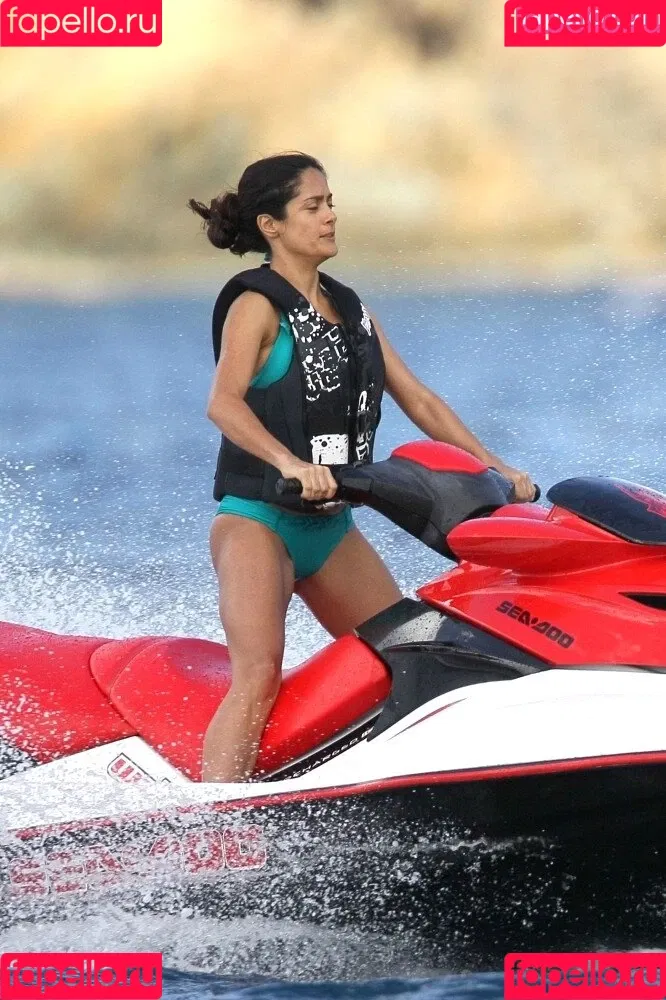 Salma Hayek / salmahayek Onlyfans Photo Gallery 