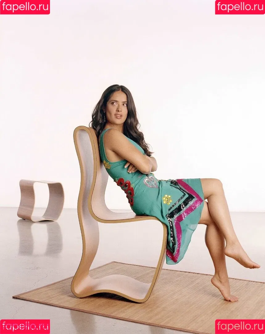 Salma Hayek / salmahayek Onlyfans Photo Gallery 