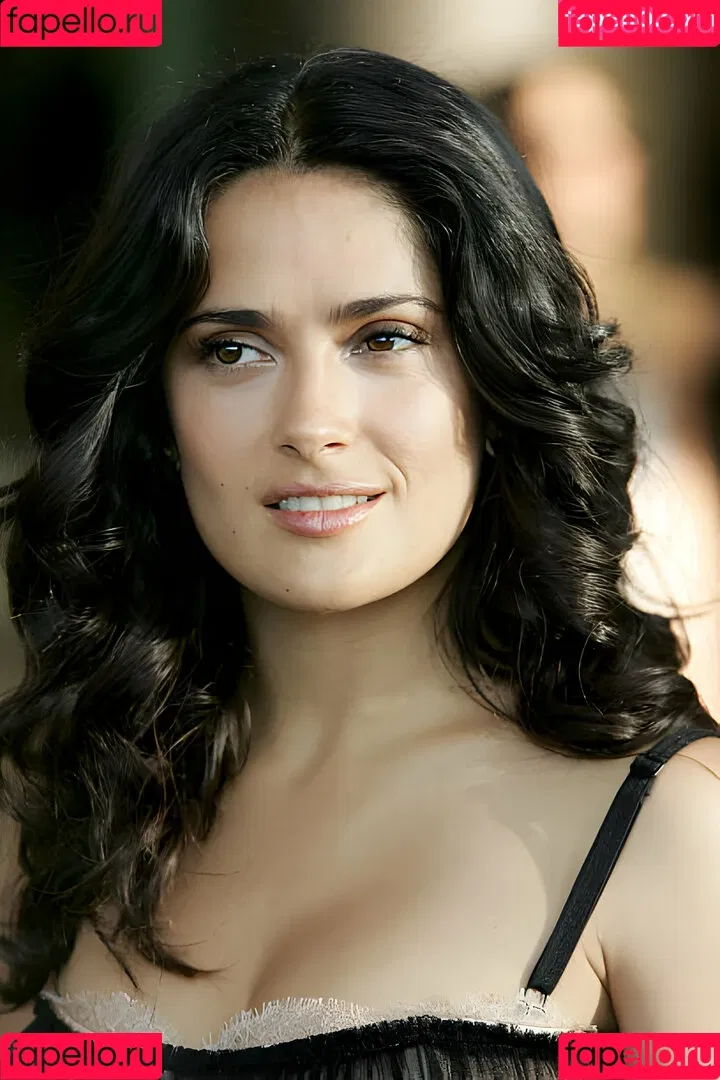 Salma Hayek / salmahayek Onlyfans Photo Gallery 