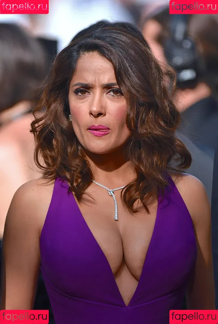 Salma Hayek / salmahayek Onlyfans Photo Gallery 