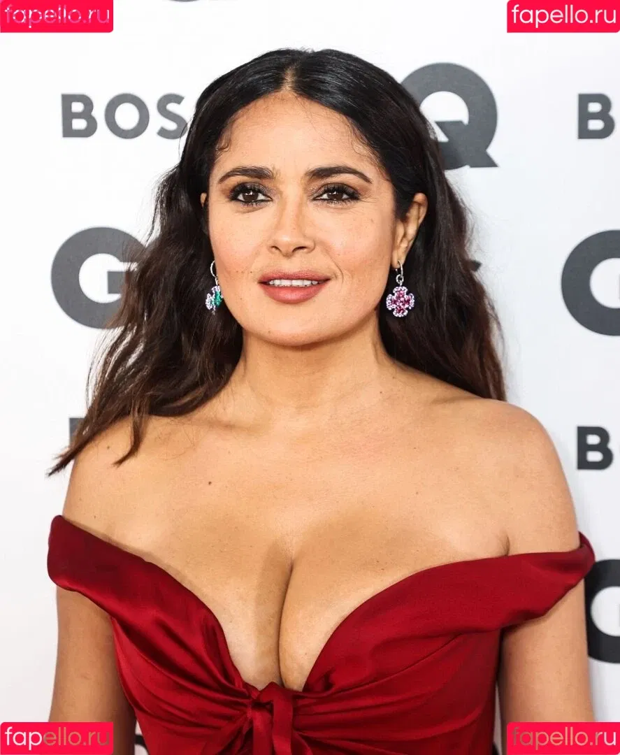 Salma Hayek / salmahayek Onlyfans Photo Gallery 
