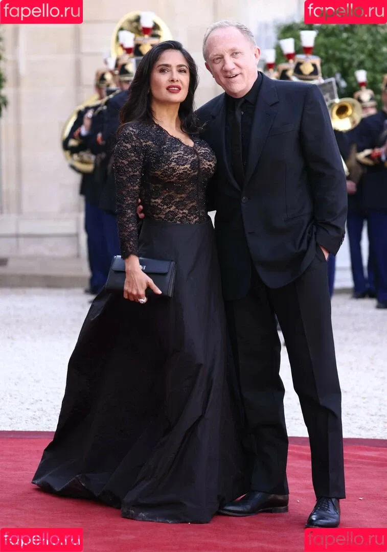 Salma Hayek / salmahayek Onlyfans Photo Gallery 