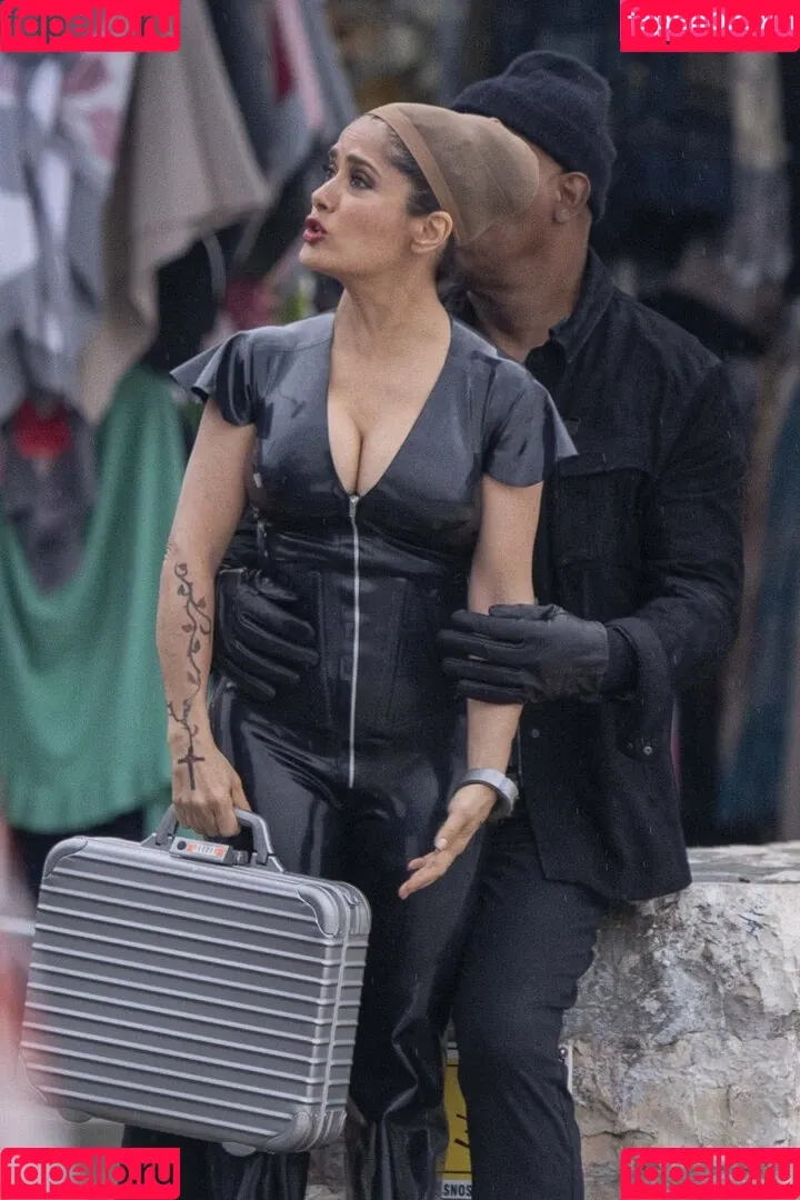 Salma Hayek / salmahayek Onlyfans Photo Gallery 