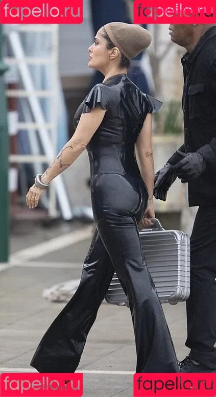 Salma Hayek / salmahayek Onlyfans Photo Gallery 
