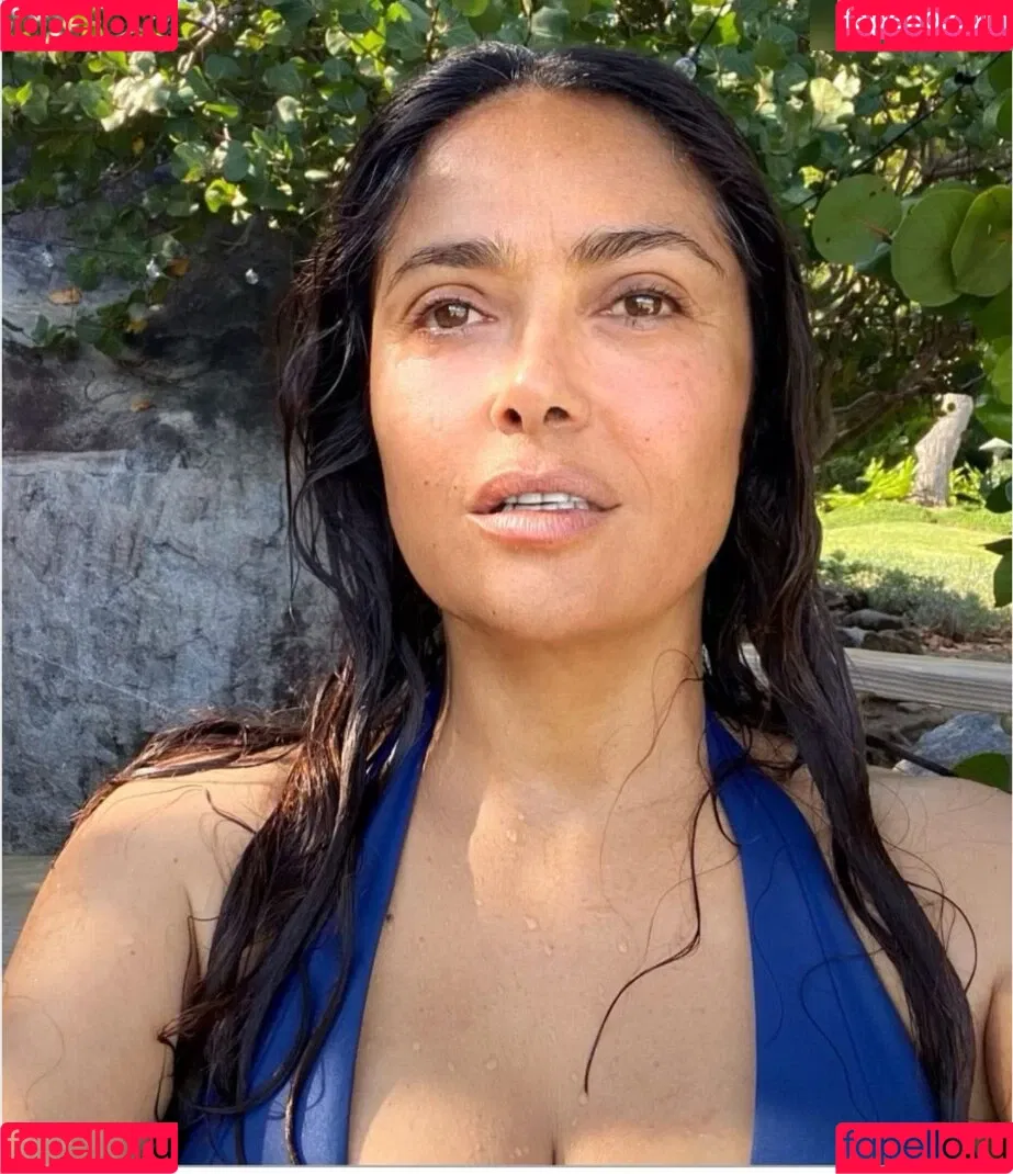 Salma Hayek / salmahayek Onlyfans Photo Gallery 