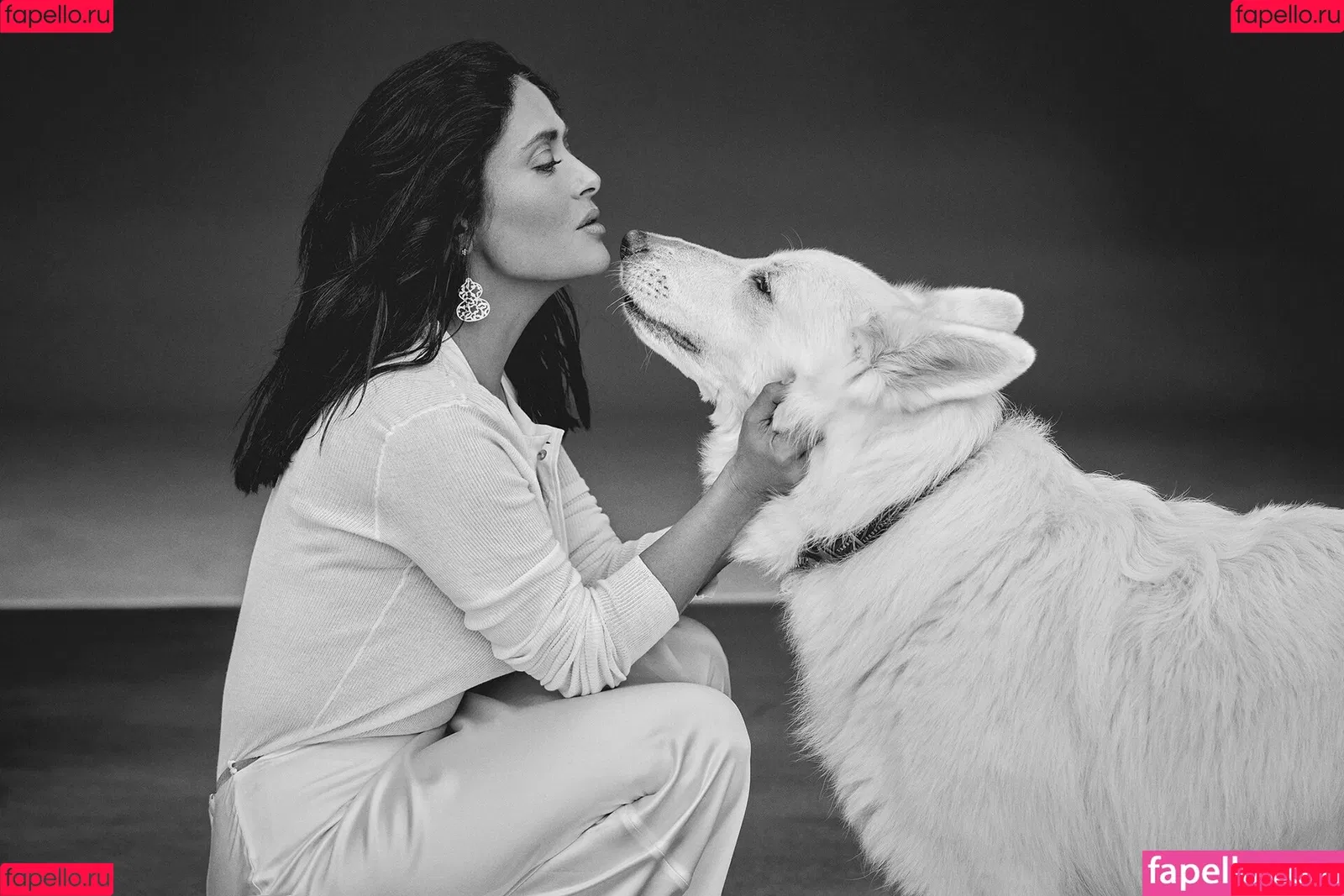 Salma Hayek / salmahayek Onlyfans Photo Gallery 