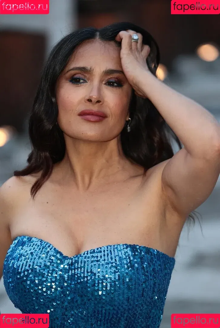 Salma Hayek / salmahayek Onlyfans Photo Gallery 