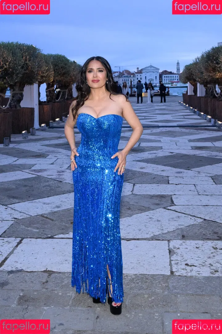 Salma Hayek / salmahayek Onlyfans Photo Gallery 