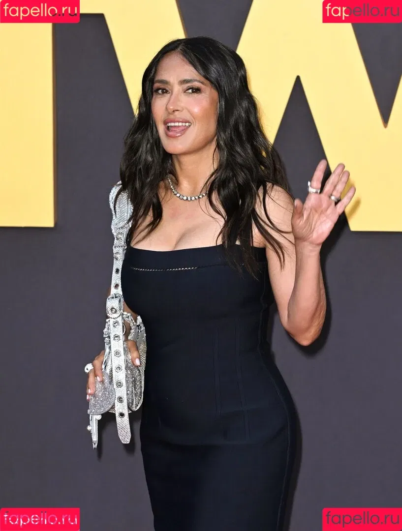 Salma Hayek / salmahayek Onlyfans Photo Gallery 