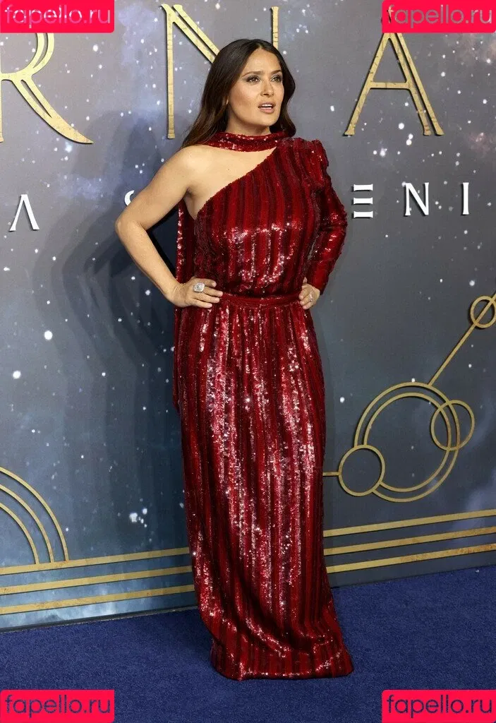 Salma Hayek / salmahayek Onlyfans Photo Gallery 