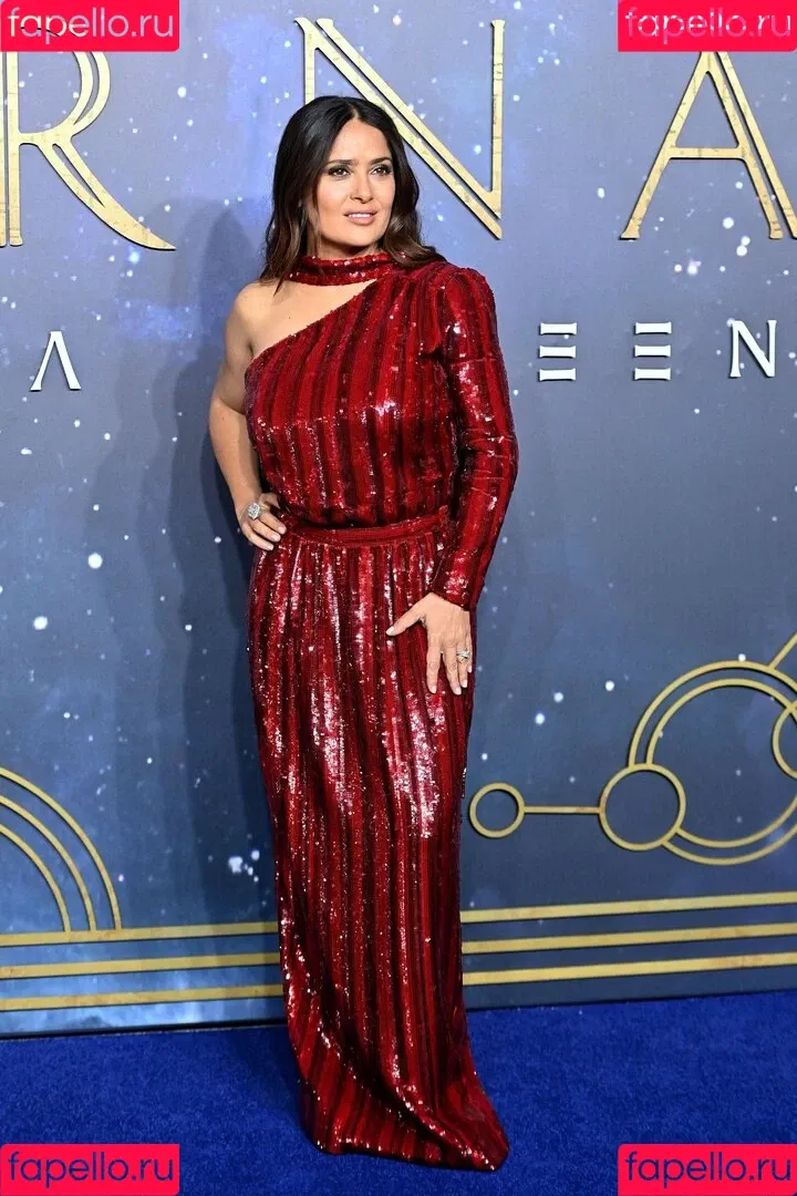 Salma Hayek / salmahayek Onlyfans Photo Gallery 