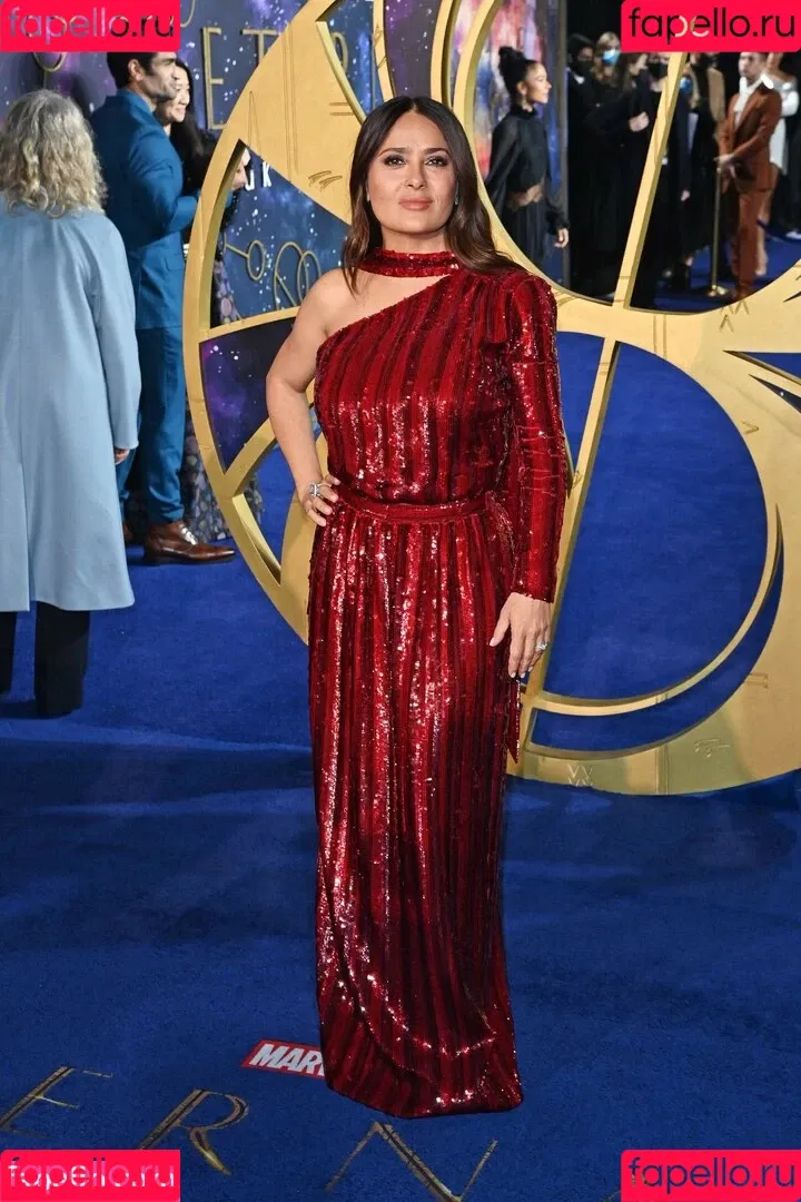 Salma Hayek / salmahayek Onlyfans Photo Gallery 