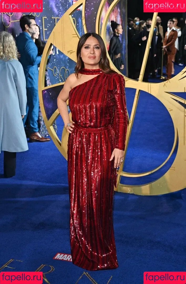 Salma Hayek / salmahayek Onlyfans Photo Gallery 