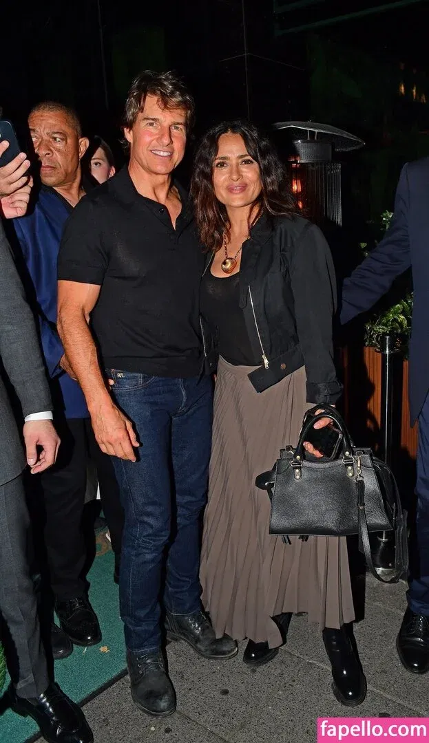 Salma Hayek / salmahayek Onlyfans Photo Gallery 