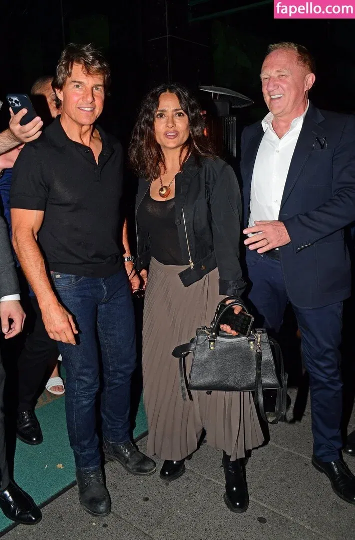 Salma Hayek / salmahayek Onlyfans Photo Gallery 