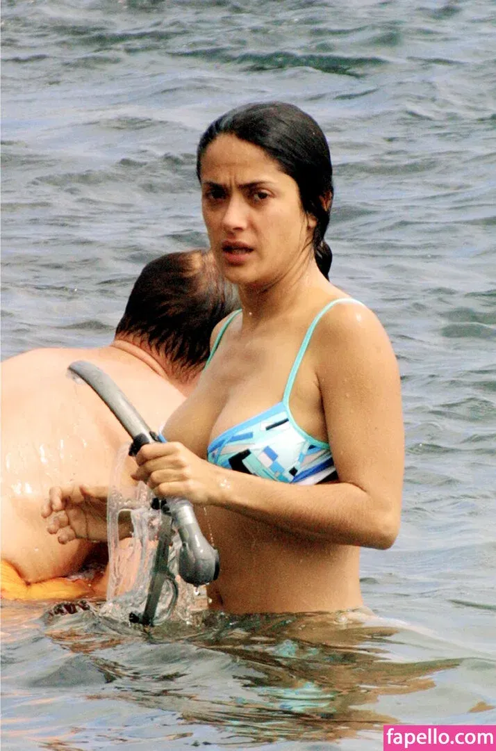 Salma Hayek / salmahayek Onlyfans Photo Gallery 