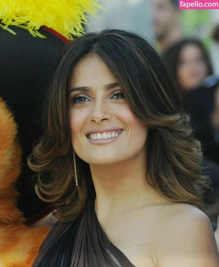 Salma Hayek / salmahayek Onlyfans Photo Gallery 