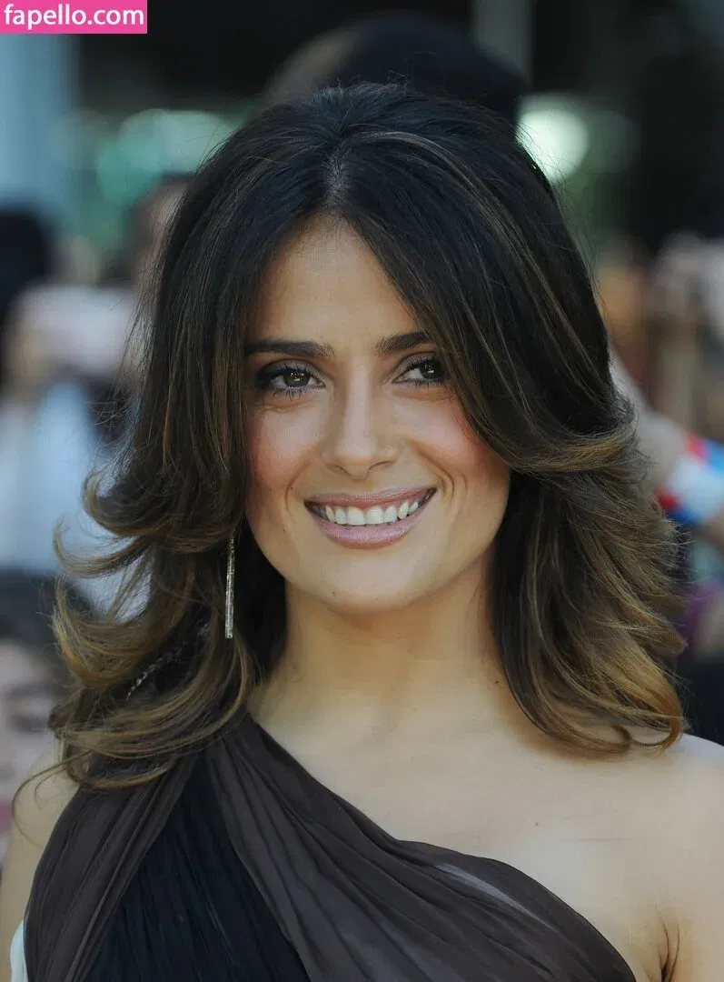 Salma Hayek / salmahayek Onlyfans Photo Gallery 