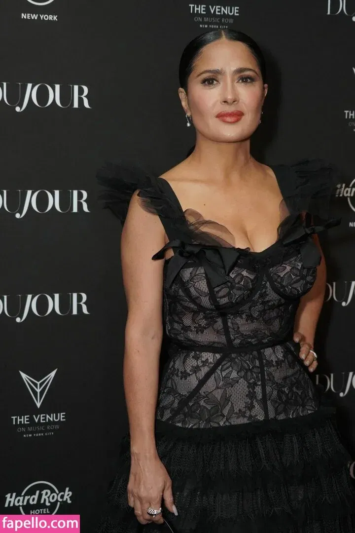 Salma Hayek / salmahayek Onlyfans Photo Gallery 