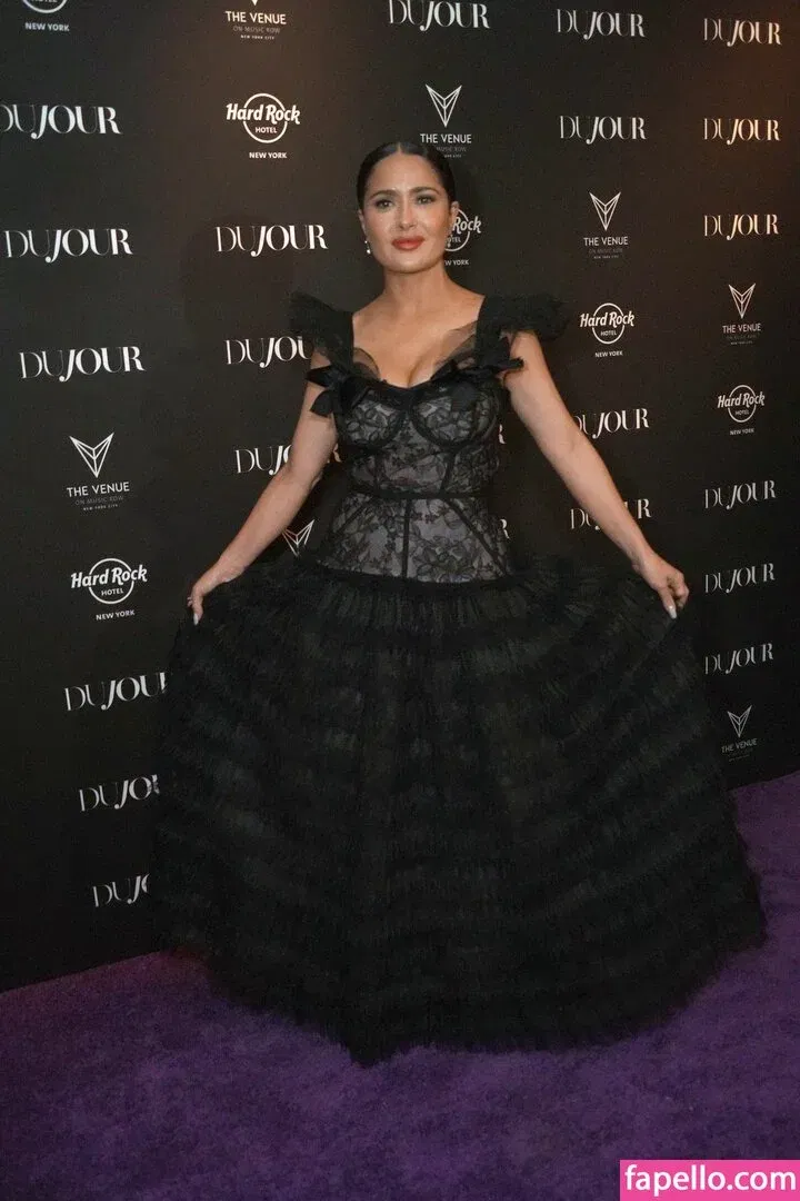 Salma Hayek / salmahayek Onlyfans Photo Gallery 