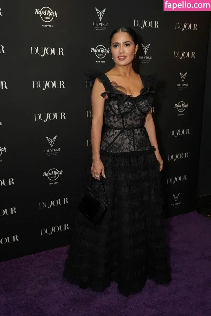 Salma Hayek / salmahayek Onlyfans Photo Gallery 