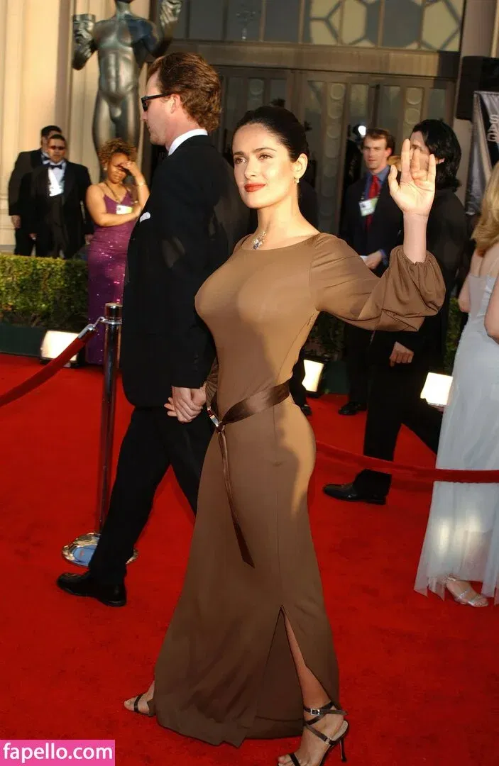 Salma Hayek / salmahayek Onlyfans Photo Gallery 