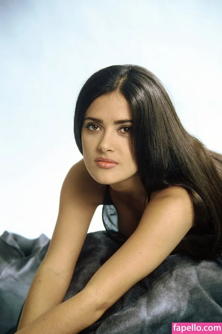 Salma Hayek / salmahayek Onlyfans Photo Gallery 