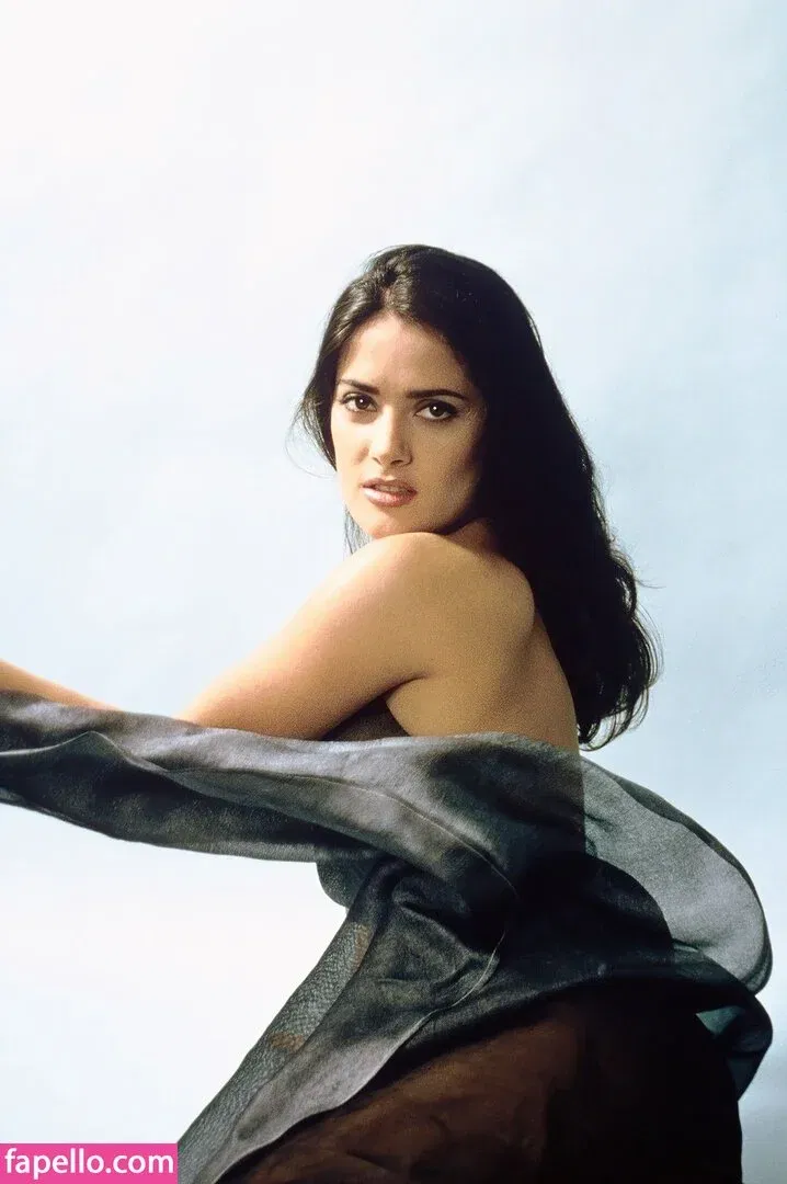 Salma Hayek / salmahayek Onlyfans Photo Gallery 