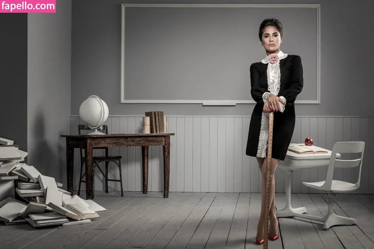 Salma Hayek / salmahayek Onlyfans Photo Gallery 