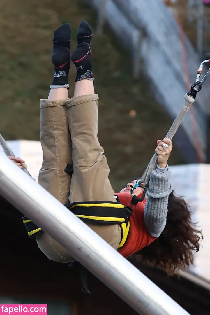 Salma Hayek / salmahayek Onlyfans Photo Gallery 