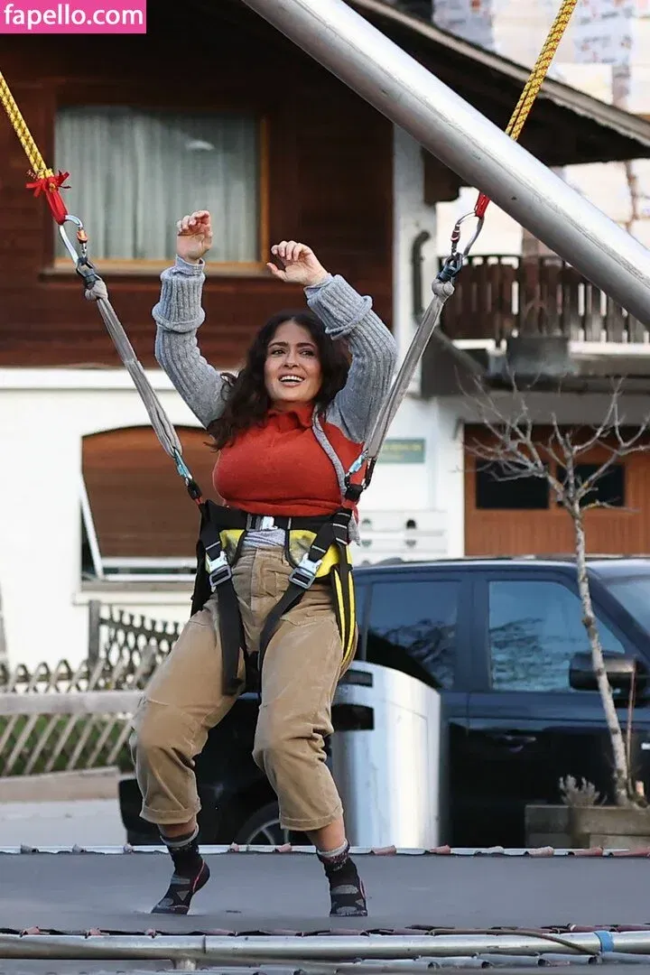 Salma Hayek / salmahayek Onlyfans Photo Gallery 